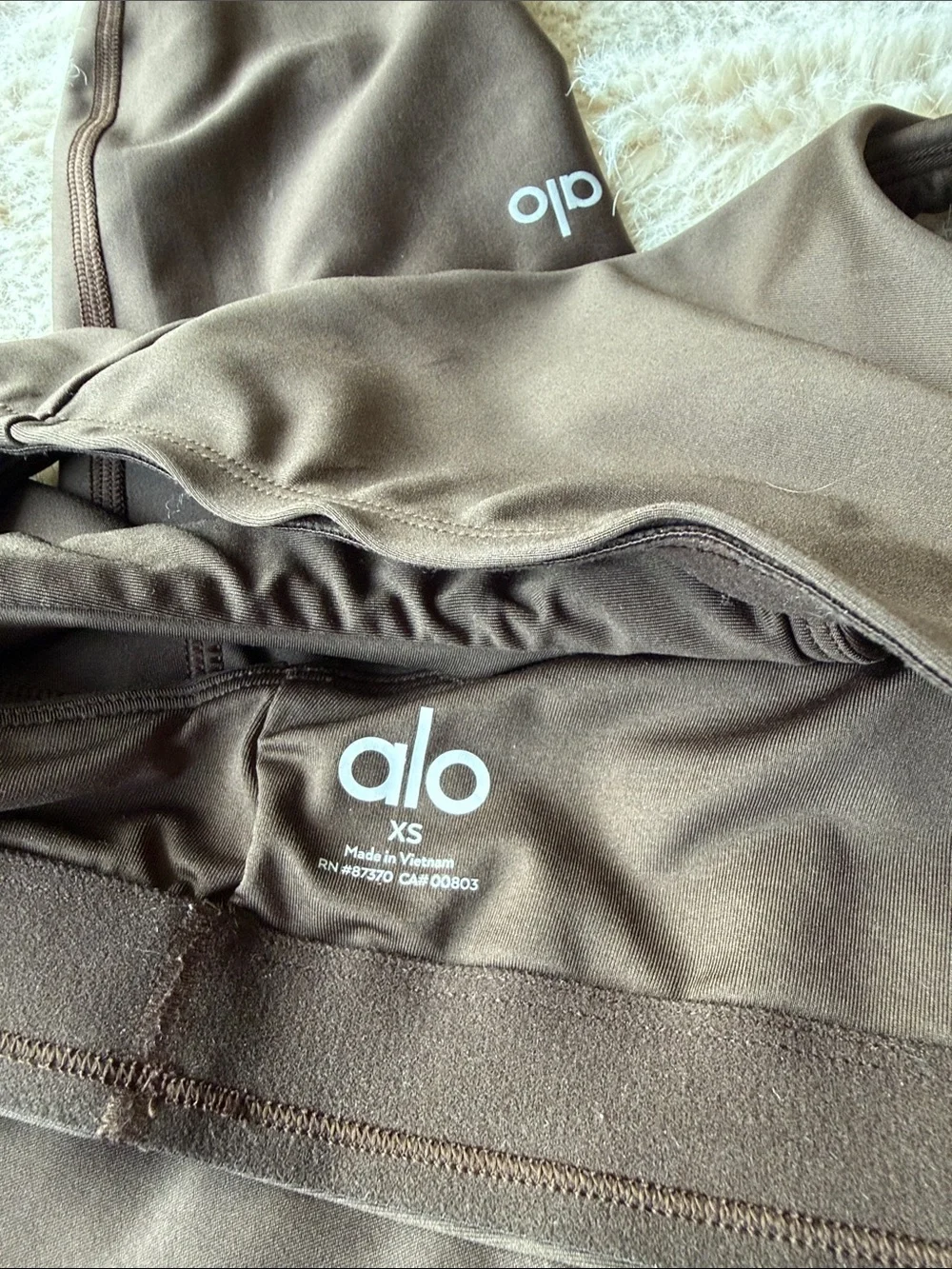 Alo Yoga Set